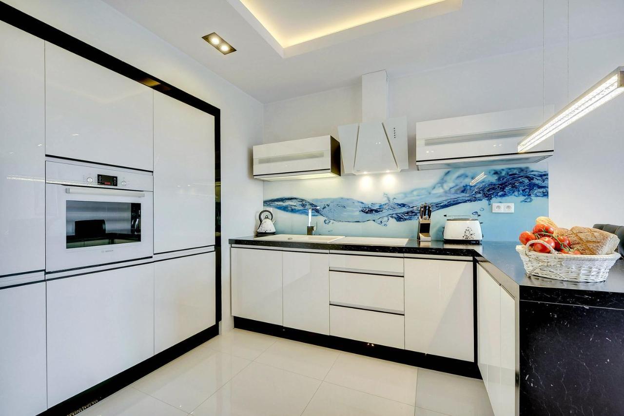 Lejlighed Apartament Amber Centrum Z Basenem Gdańsk